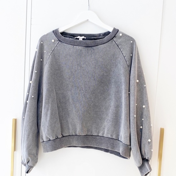 𝅺distressed sweatshirt with pearls from Italy - Picture 12 of 12